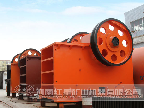 鄂式破碎機(jī)