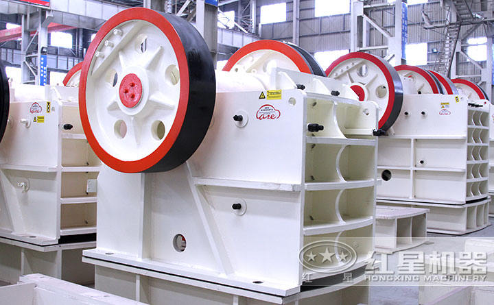 顎式破碎機(jī)