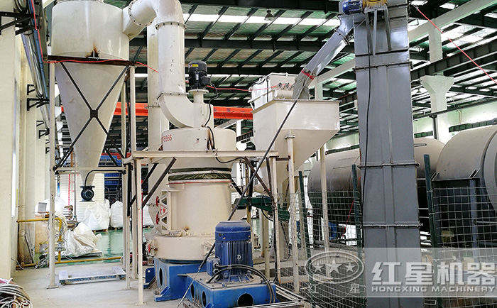 錳礦磨粉機(jī)客戶現(xiàn)場