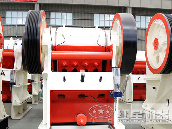 PE顎式破碎機(jī)