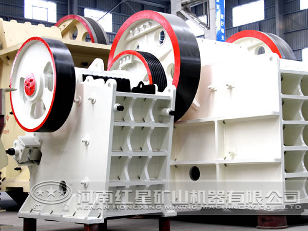 400-600的顎式破碎機(jī)