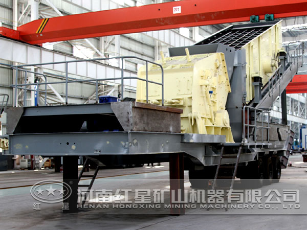 反擊式破碎機(jī)移動破碎站