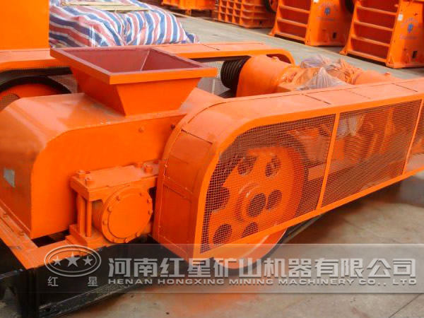 紅星機(jī)器對輥式破碎機(jī)