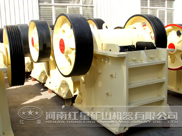 鄂式破碎機(jī)