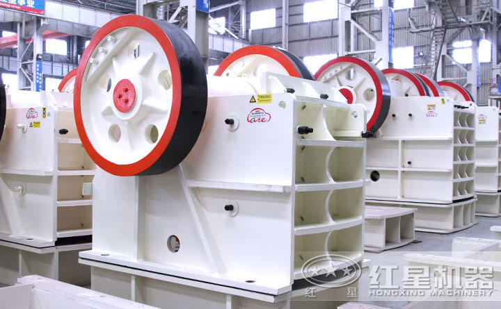 顎式破碎機(jī)