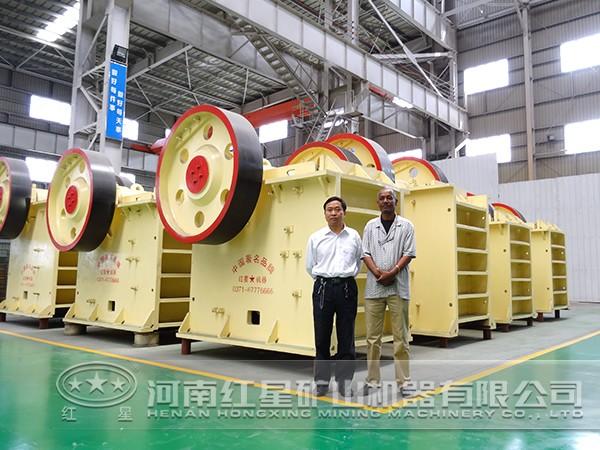 金礦石顎式破碎機