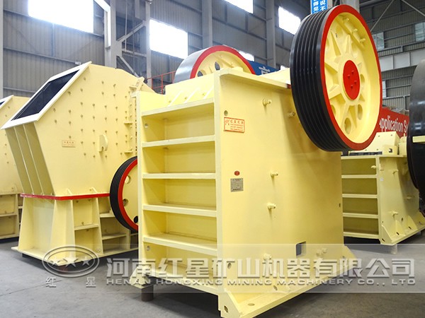 石灰?guī)r破碎機(jī)