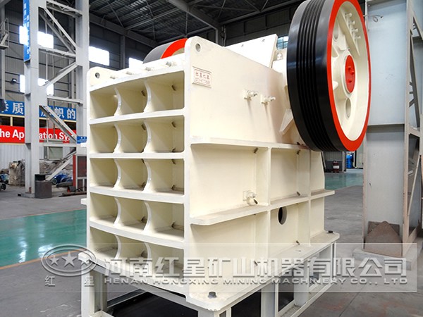 綠泥石破碎機(jī)優(yōu)勢