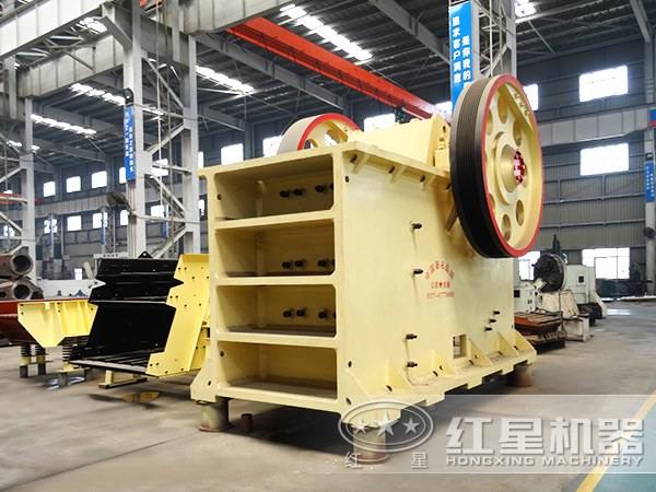 輝綠巖破碎機廠家