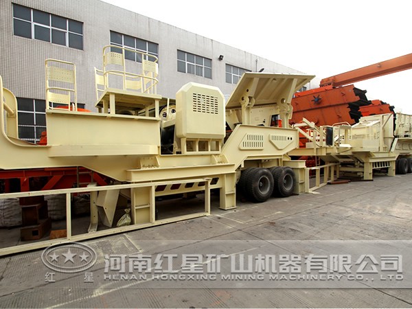 鵝卵石移動(dòng)式破碎機(jī)
