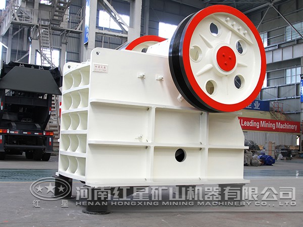 “紅星”牌破碎機(jī)