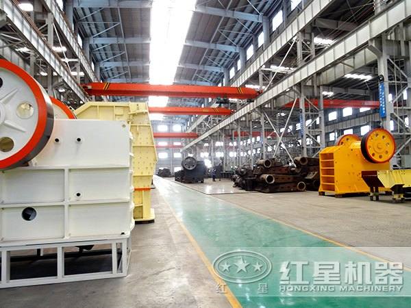 壽命較長的反擊式破碎機