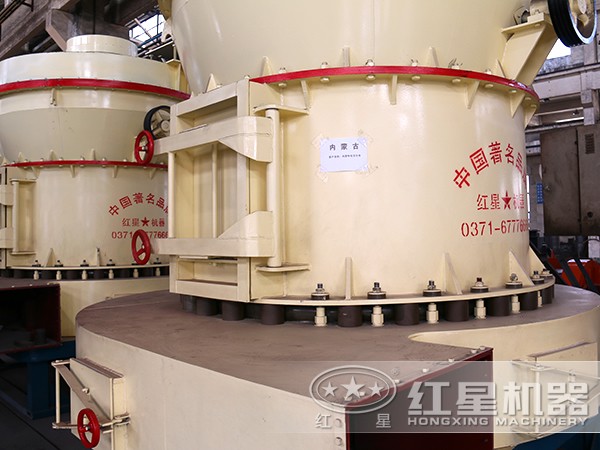 焦炭雷蒙磨粉機工作原理