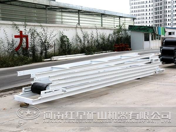 膠帶輸送機(jī)