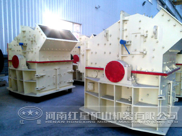 強(qiáng)力分級破碎機(jī)優(yōu)勢