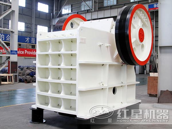 PE系列顎式破碎機