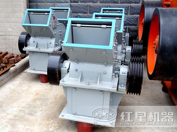 紅星機(jī)器錘破機(jī)價格