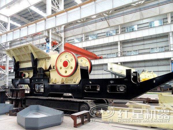 移動(dòng)式破碎站車(chē)間生產(chǎn)情況