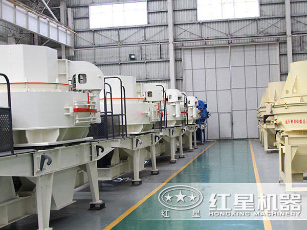 新型制砂機(jī)車間生產(chǎn)情況