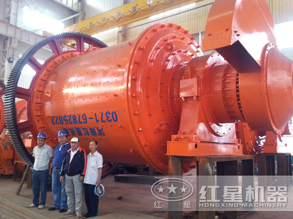 球磨機(jī)客戶現(xiàn)場(chǎng)