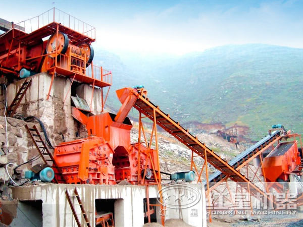 第三代制砂機作業(yè)現(xiàn)場