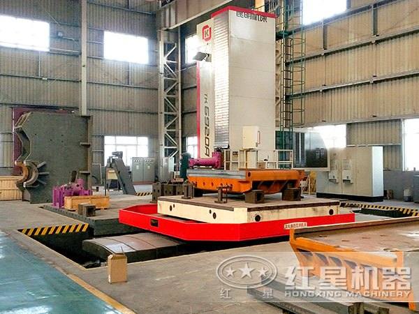 紅星大型機(jī)械生產(chǎn)設(shè)備