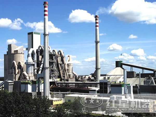 水泥窯作業(yè)現(xiàn)場