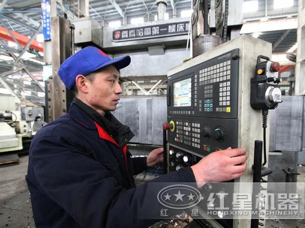 工人車間作業(yè)現(xiàn)場