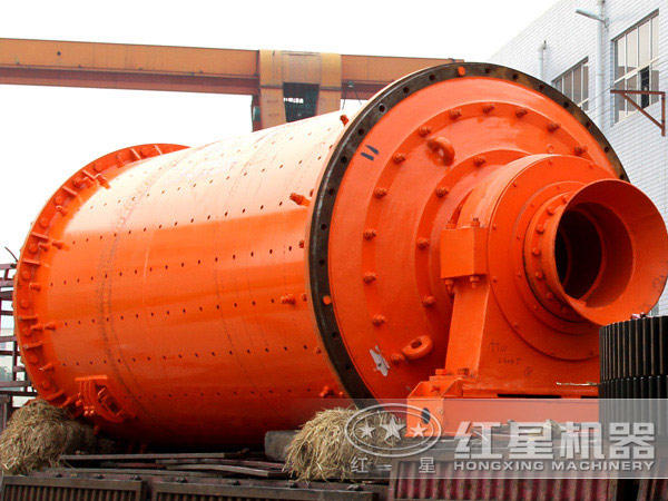 粉碎石灰石的球磨機(jī)