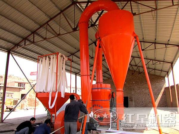 磨粉機安裝現(xiàn)場