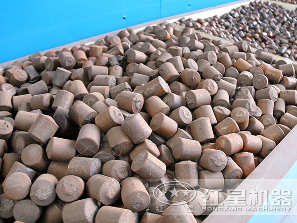 棒磨機(jī)內(nèi)部介質(zhì)