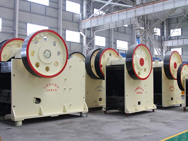 1060顎式破石機(jī)自重多少？有1060型顎式破石機(jī)工作視頻可看嗎？