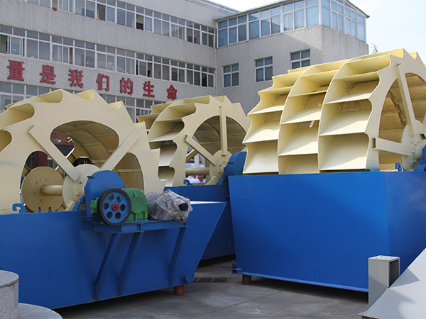 洗沙機設(shè)備日產(chǎn)2000方的多少錢一臺？