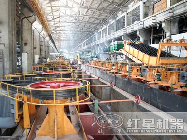 分級機(jī)作業(yè)現(xiàn)場