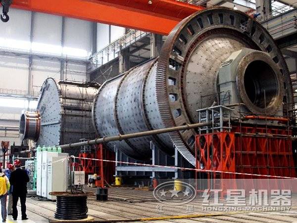 球磨機作業(yè)現(xiàn)場
