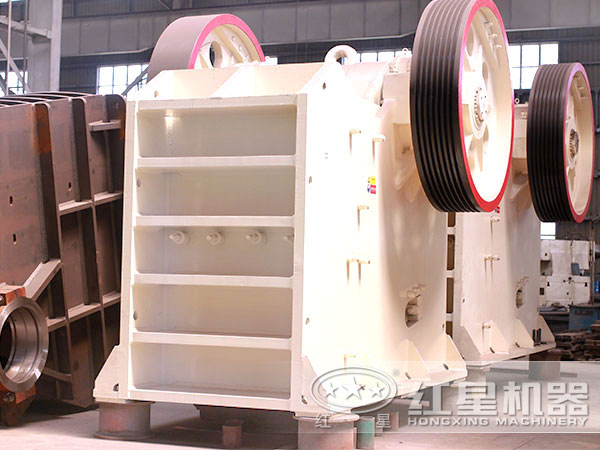 顎式粗碎機(jī)