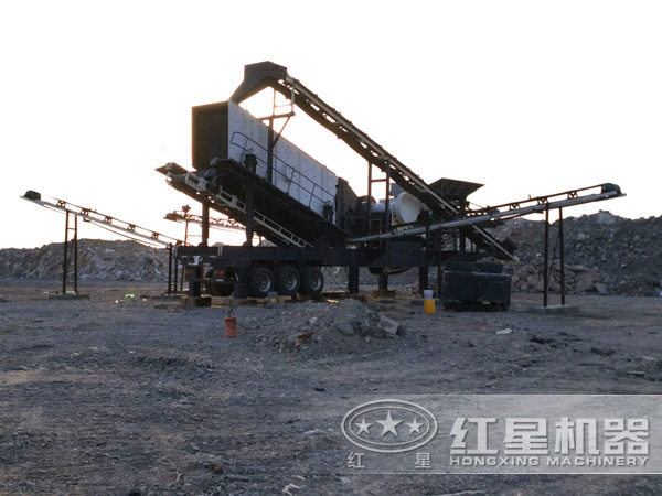 移動式破碎機移動性強，轉(zhuǎn)場方便