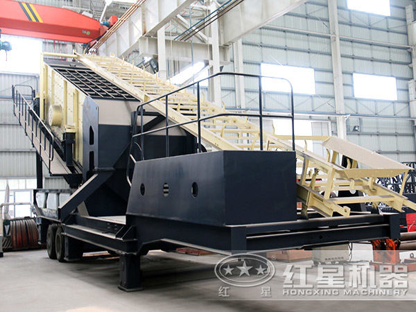 功能齊全的移動(dòng)式破碎機(jī)