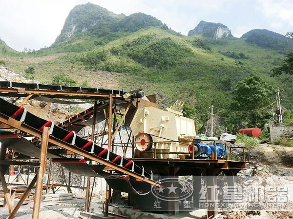 反擊式分離機(jī)工作現(xiàn)場(chǎng)圖