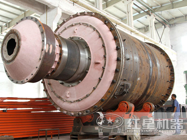 冰銅球磨機(jī)生產(chǎn)車間