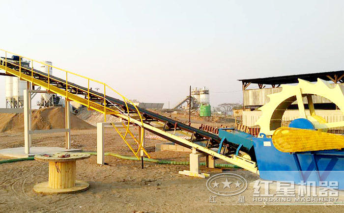 三排輪斗式洗砂機(jī)現(xiàn)場(chǎng)