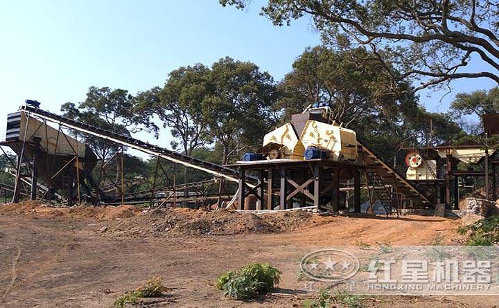 山東客戶(hù)硅礦破碎生產(chǎn)線現(xiàn)場(chǎng)