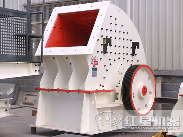 透輝石錘式破碎機