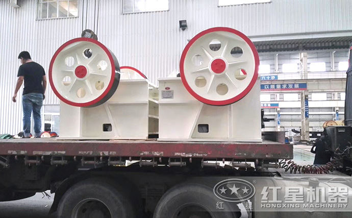 400x600顎式破碎機廠家現(xiàn)貨，可隨時發(fā)貨