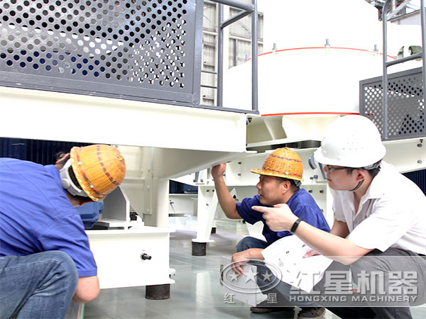 河卵石制砂機(jī)生產(chǎn)現(xiàn)場