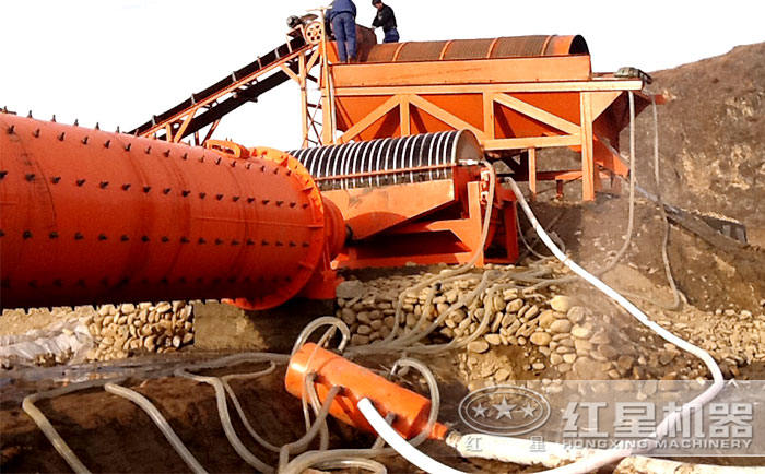 赤鐵礦磁選機(jī)工作現(xiàn)場(chǎng)