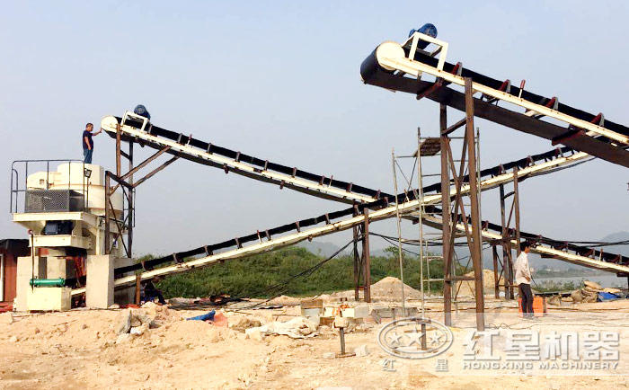 石子制沙機工作現(xiàn)場