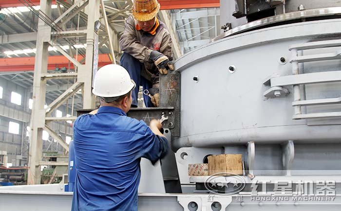 花崗巖制砂機(jī)制造圖