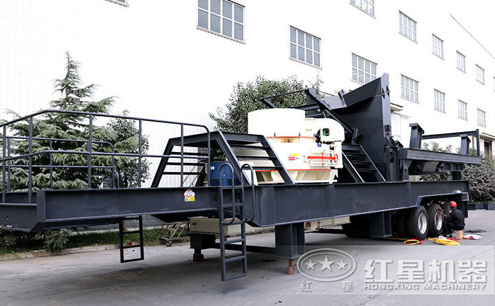 輪胎式移動破碎站+制砂機(jī)