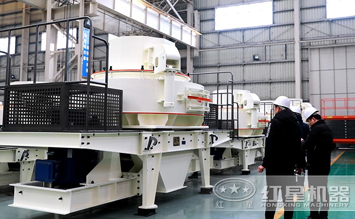 鵝卵石制砂機(jī)設(shè)備參觀廠區(qū)